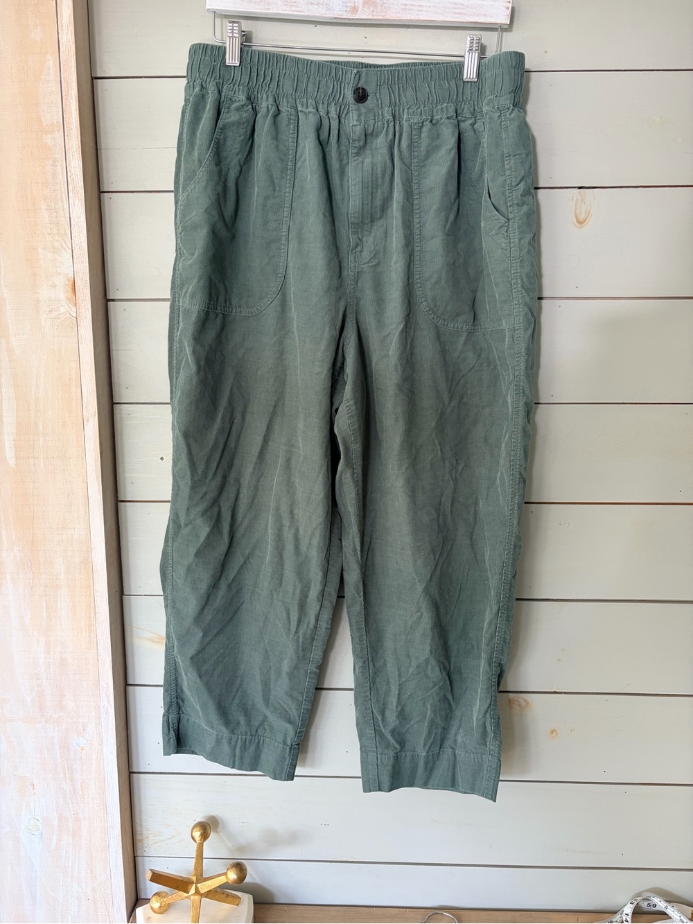 Madewell Green Corduroy Pull-On Pants Size Large – Relaxed Cropped Tapered